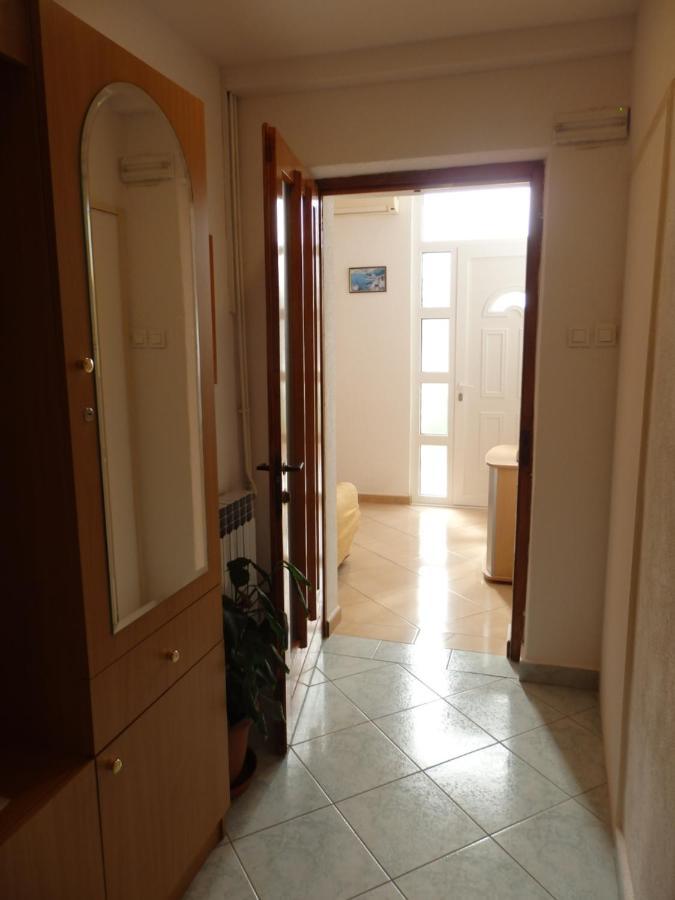 Apartmani Stipan Brela Exteriér fotografie