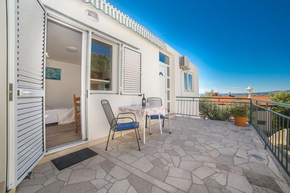 Apartmani Stipan Brela Exteriér fotografie
