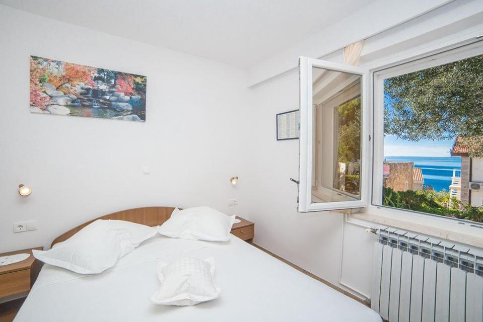 Apartmani Stipan Brela Exteriér fotografie